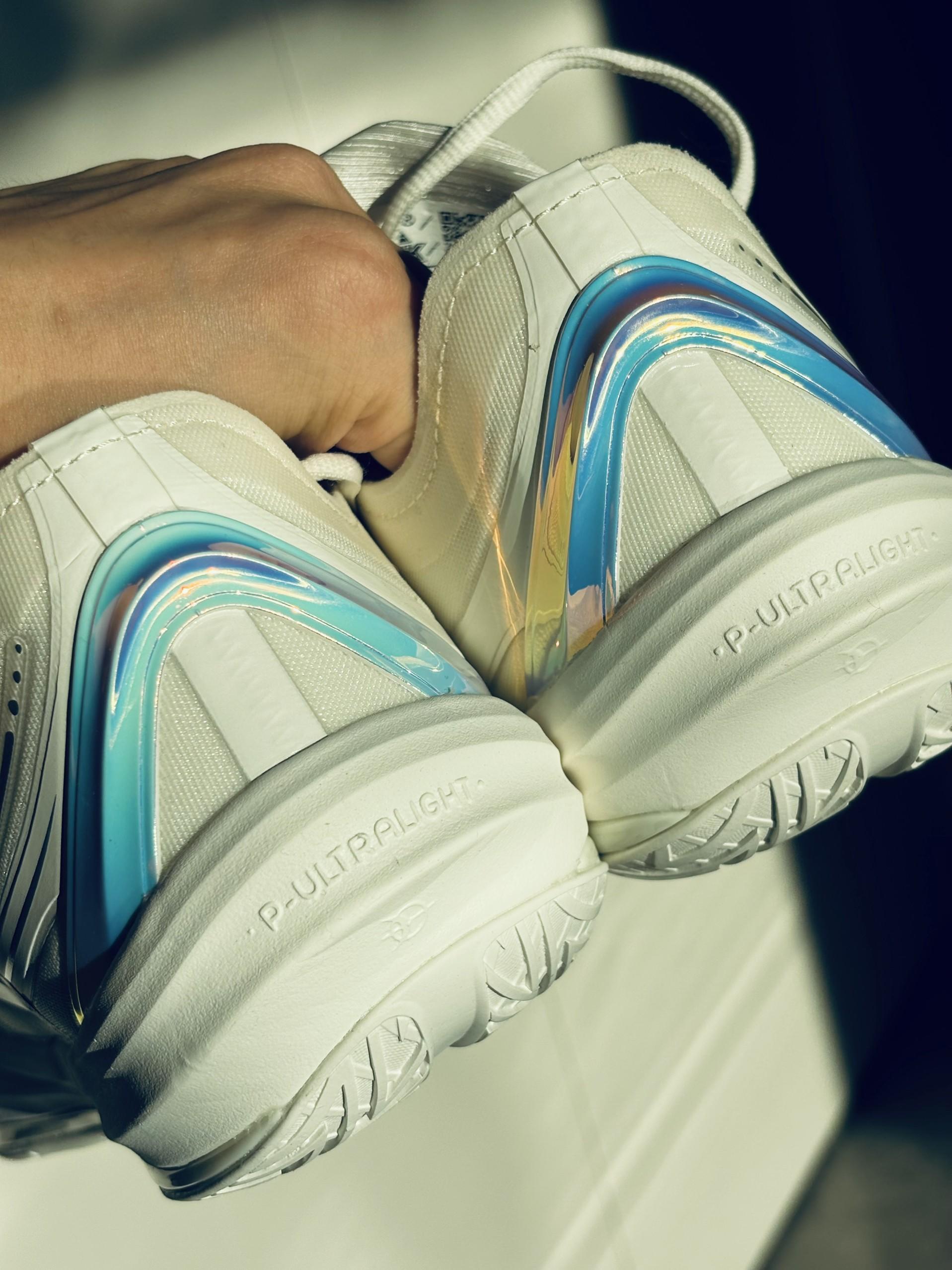 轻灵真的很轻盈